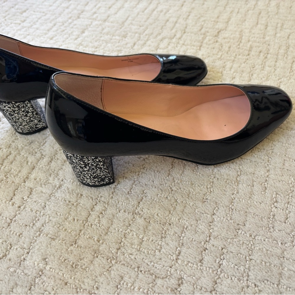 Kate Spade NY Black and Silver Heels with Glitter Finish Size 7.5M